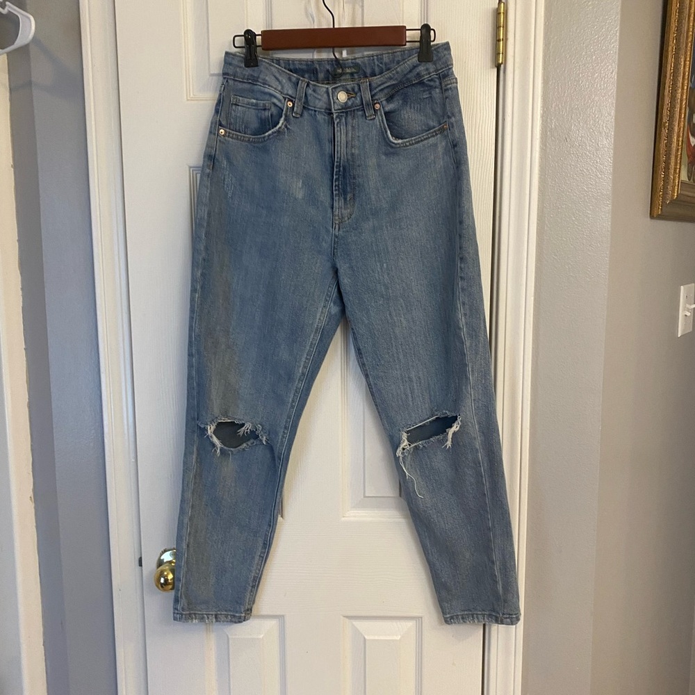 Wild fable. high cut. Size 8. Light/ medium wash jeans